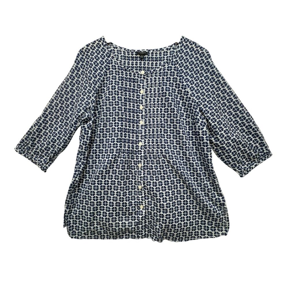 Talbots Petites Womens 3/4 Sleeves Blouse Size XP Blue Geo Clover Button Up Chic